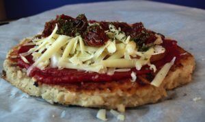 Jerusalem Artichoke Protein Pizza with Sun-Dried Tomatoes, Mushroom & Onion