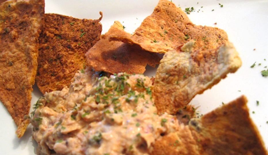 Protein Tortilla Chips With Spicy Salmon Dip