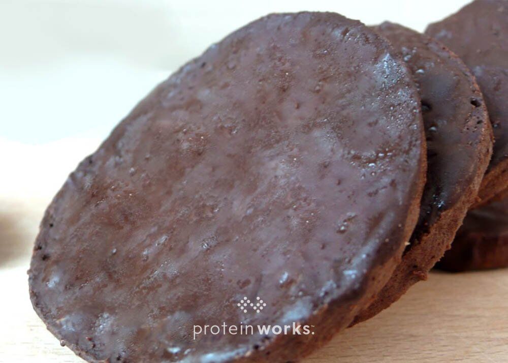 Homemade Dark Chocolate Protein Digestives