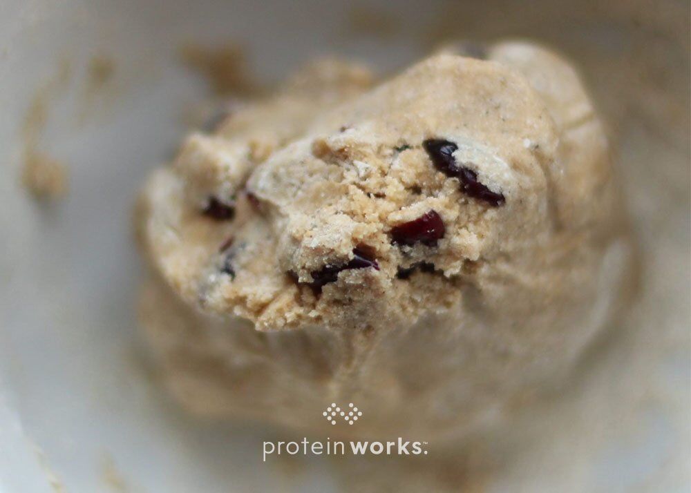 White Chocolate & Cranberry Protein Bars