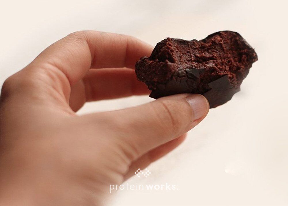 Chocolate Whey Protein Bars with... BEETROOT!?