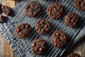 Chocolate and Peanut Butter Protein Cookies 