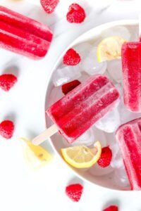 helados de frambuesa y limonada