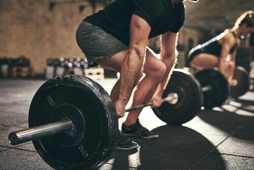 I Benefici Dell'Allenamento Con I Pesi
