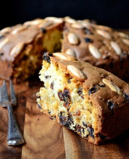 Gâteau aux Fruits Secs