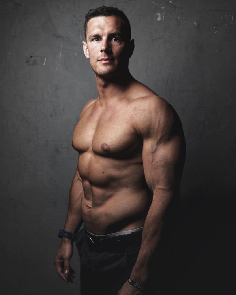 How A CrossFitter & Full time Paramedic Maintains His Nutrition